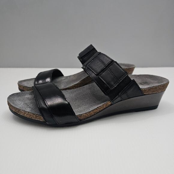 Naot Royalty Sandal Womens EU 40 Black Leather Strappy Orthotic Wedge Comfy - Picture 1 of 14
